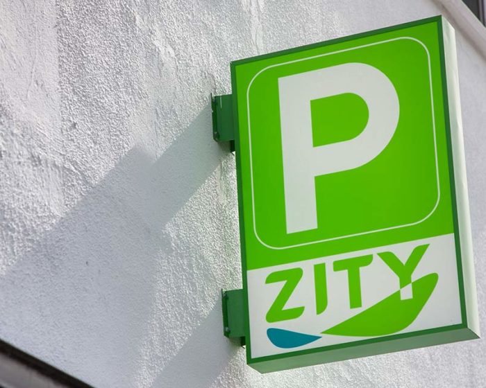 cómo contactar con zity